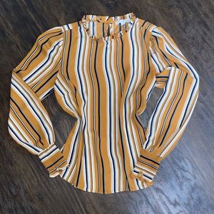 Classy blouse in size S.